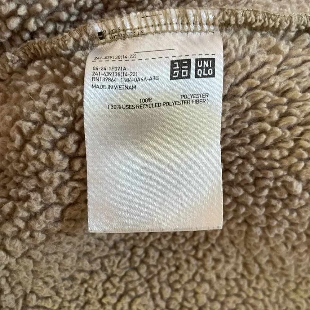 Uniqlo Beige Teddy Jacket - Picture 7 of 7